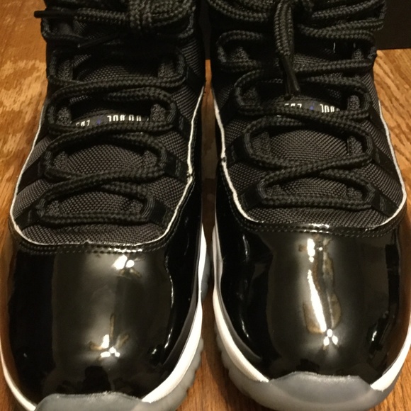 jordan 11 space jam main image 5